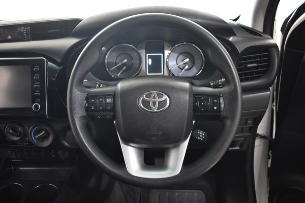 2022-Toyota-Hilux-24-GD-6-Raised-Body-Raider-Auto-Double-Cab image:16