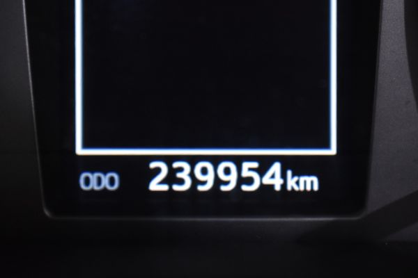 2022-Toyota-Hilux-24-GD-6-Raised-Body-Raider-Auto-Double-Cab image:17