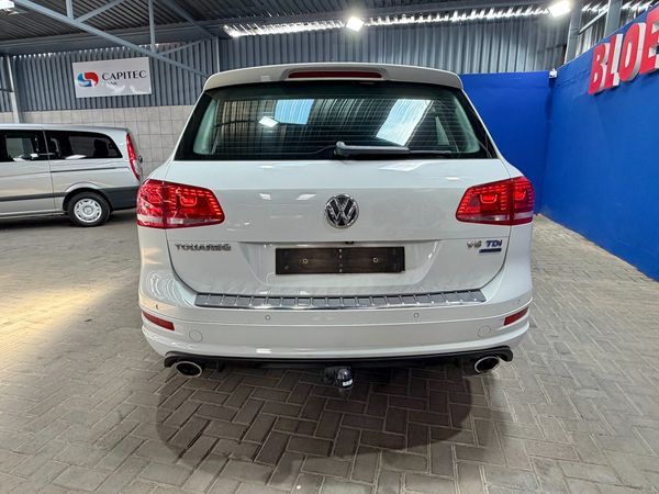 2014-Volkswagen-Touareg-30-V6-TDI-Auto-Bluemotion-180kW image:24