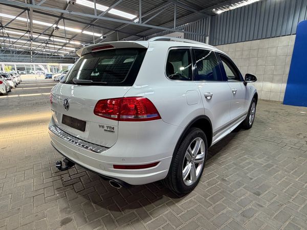 2014-Volkswagen-Touareg-30-V6-TDI-Auto-Bluemotion-180kW image:25