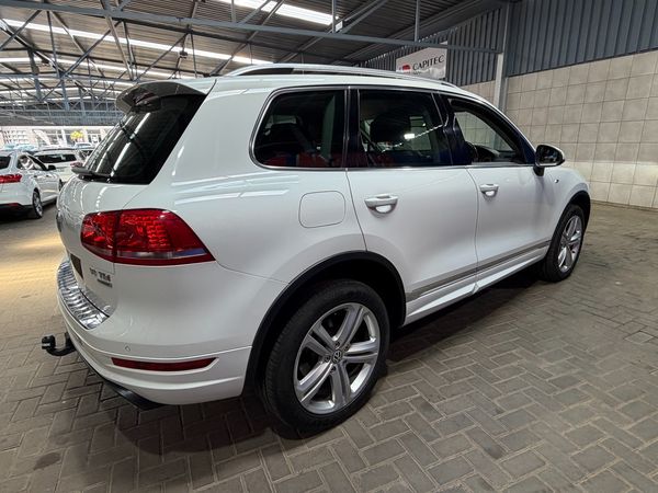 2014-Volkswagen-Touareg-30-V6-TDI-Auto-Bluemotion-180kW image:7
