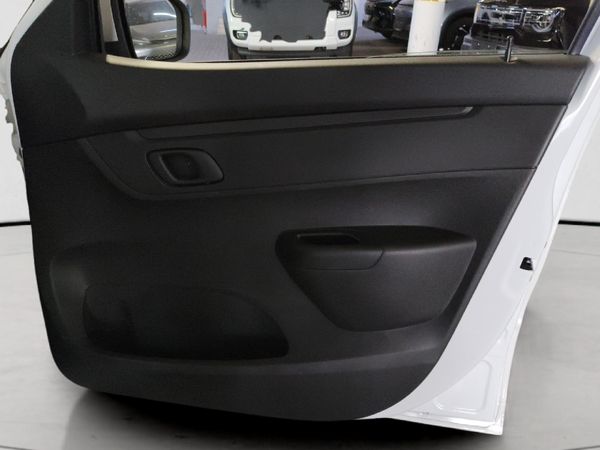 2026-Renault-Kwid-10-Techno image:14