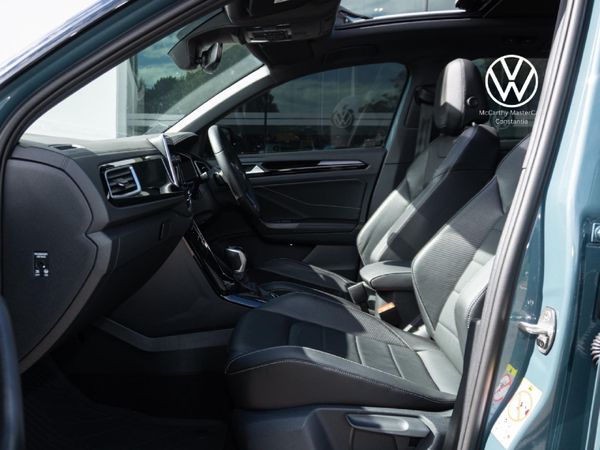 2025-Volkswagen-T-Roc-20-TSI-4M-R-Line-Auto image:16
