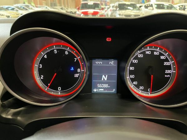 2021-Suzuki-Swift-12-GLX-Auto image:10