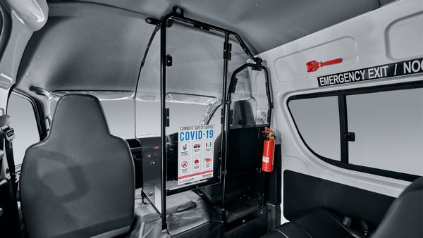 2026-Toyota-Quantum-25-D-4D-Sesfikile-16-Seat-Diesel-Manual image:2