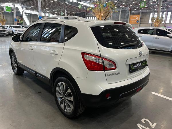 2012-Nissan-Qashqai-20-Acenta-Auto image:4