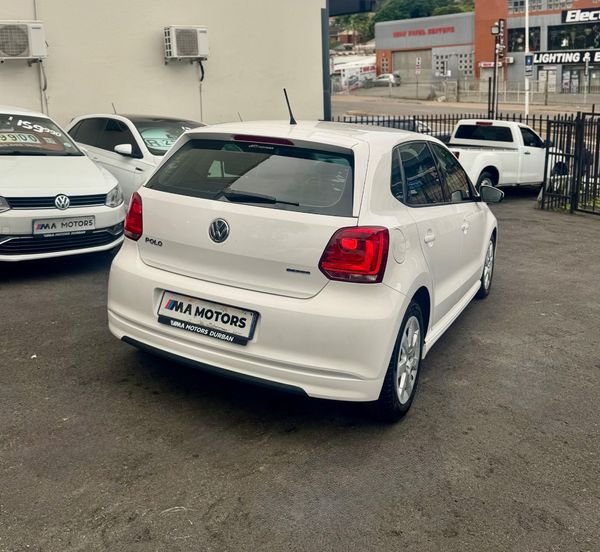 2013-Volkswagen-Polo-12-TDI-Bluemotion-5-dr image:5