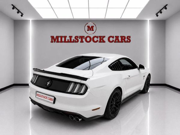 2017-Ford-Mustang-50-GT-Auto image:3
