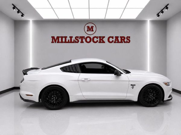 2017-Ford-Mustang-50-GT-Auto image:4