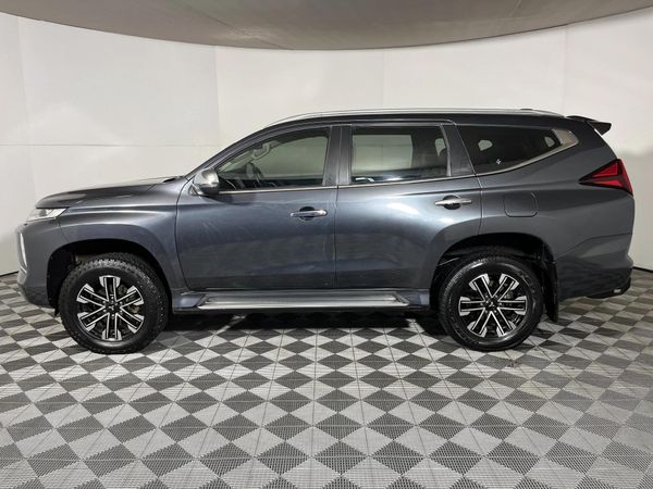 2021-Mitsubishi-Pajero-Sport-24D-4x4-Exceed-Auto image:18