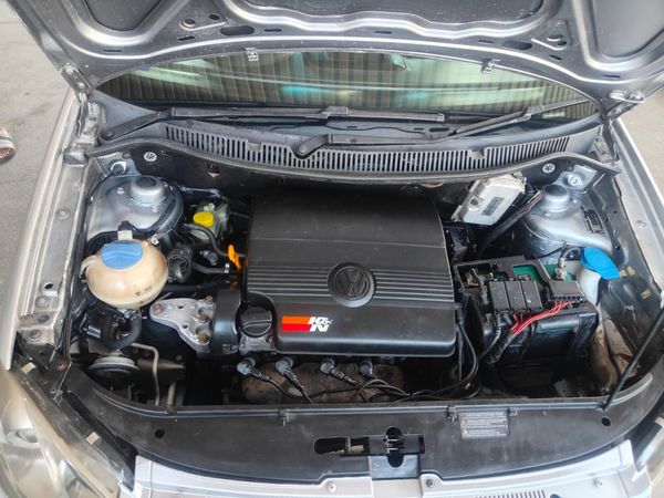 2007-Volkswagen-Polo-14-Trendline image:14