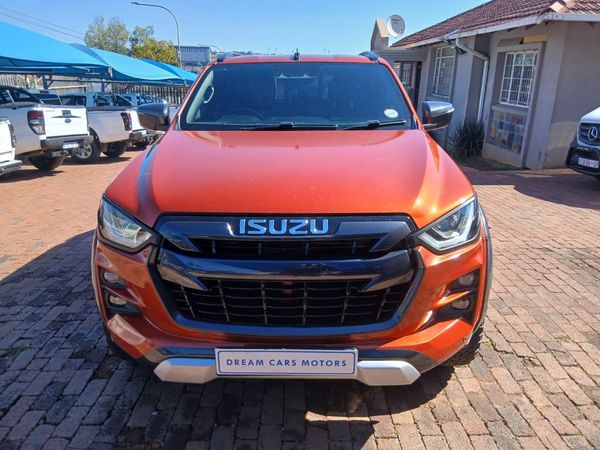 2023-Isuzu-D-Max-30-DDI-V-Cross-HR-Auto-Double-Cab image:1