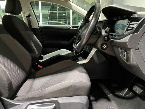 2025-Volkswagen-Polo-10-TSI-Life-Auto-DSG image:11