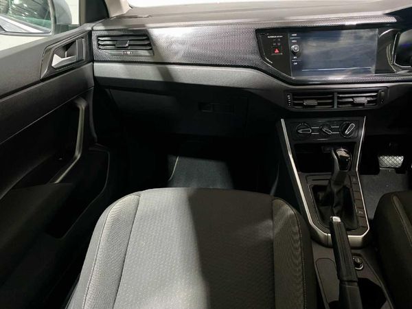2025-Volkswagen-Polo-10-TSI-Life-Auto-DSG image:14