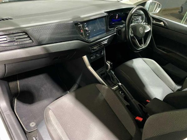 2025-Volkswagen-Polo-10-TSI-Life-Auto-DSG image:6