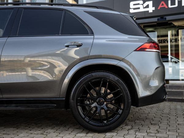 2021-Mercedes-AMG-GLE-63-S-AMG-4Matic image:3