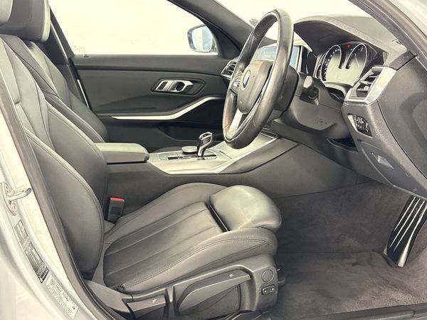 2019-BMW-3-Series-320d-Auto image:9