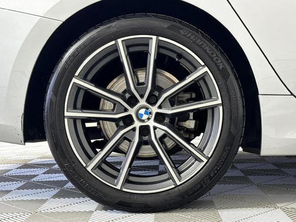 2019-BMW-3-Series-320d-Auto image:7