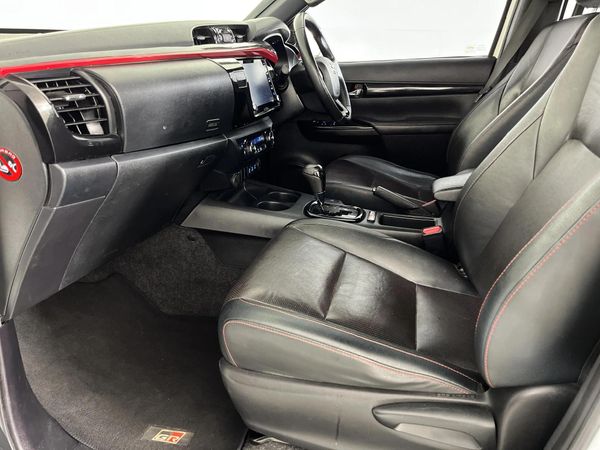 2019-Toyota-Hilux-28-GD-6-GR-S-4x4-Auto-Double-Cab image:5