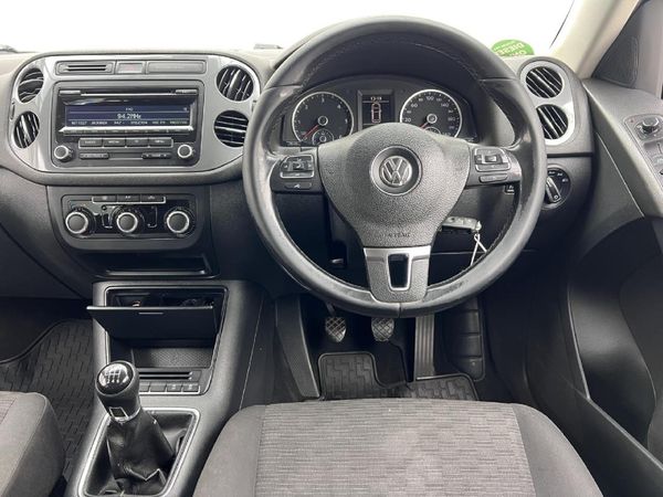 2014-Volkswagen-Tiguan-20-TDI-Bluemotion-Trend-Fun image:8