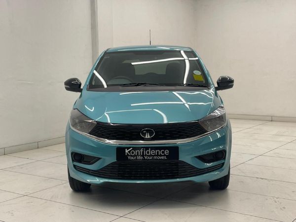 2026-TATA-Tiago-12-XT image:1