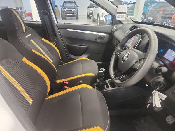 2024-Renault-Kwid-10-Climber image:11