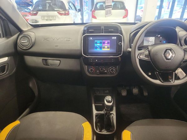 2024-Renault-Kwid-10-Climber image:8