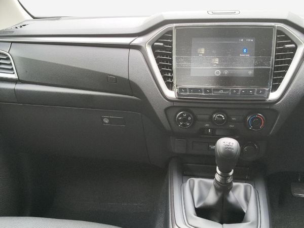 2026-Isuzu-D-Max-30-DDI-LS-4x4-Double-Cab image:10
