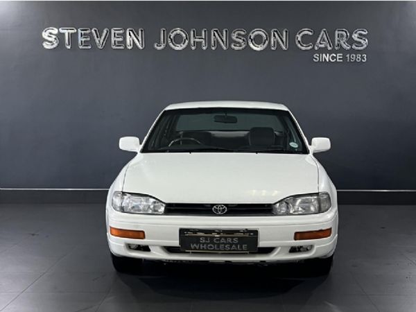 1995-Toyota-Camry-200-Si image:1