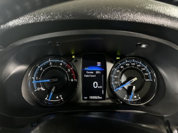2023-Toyota-Hilux-28-GD-6-Raised-Body-Legend-Extended-Cab image:17