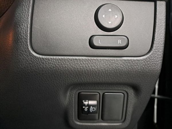 2026-Mitsubishi-Xpander-15 image:16