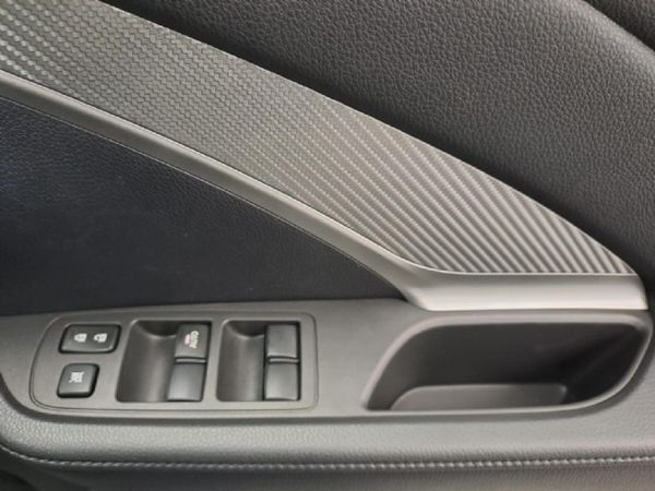 2026-Mitsubishi-Xpander-15 image:18