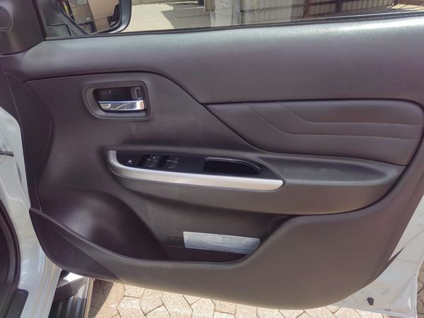 2023-Mitsubishi-Triton-24-Di-Dc-Xtreme-4x4-Auto-Double-Cab image:12