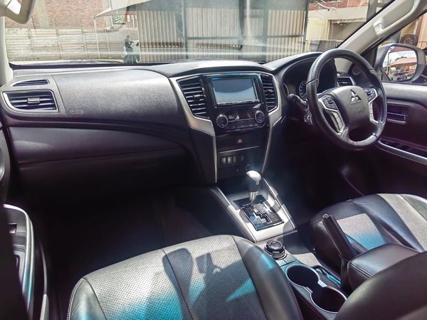 2023-Mitsubishi-Triton-24-Di-Dc-Xtreme-4x4-Auto-Double-Cab image:13