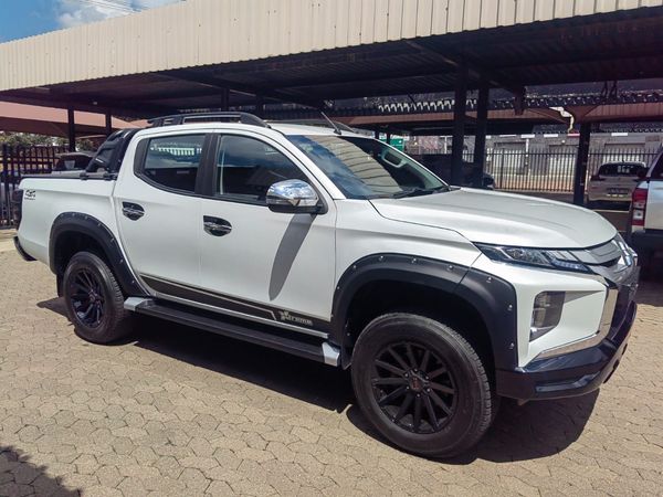 2023-Mitsubishi-Triton-24-Di-Dc-Xtreme-4x4-Auto-Double-Cab image:1