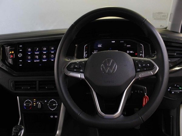 2026-Volkswagen-Polo-10-TSI-Life image:8