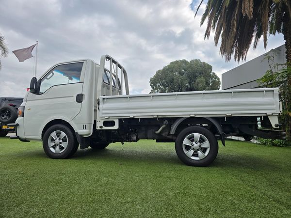 2021-JAC-X200-S-28-TD-15-ton-Dropside image:4