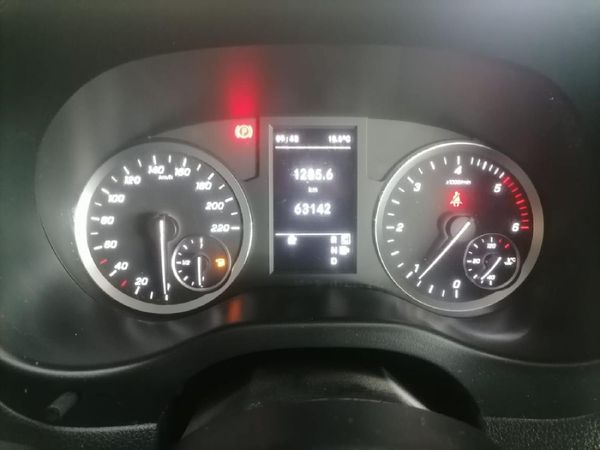 2024-Mercedes-Benz-Vito-116-20-CDI-Tourer-Pro-Auto image:25