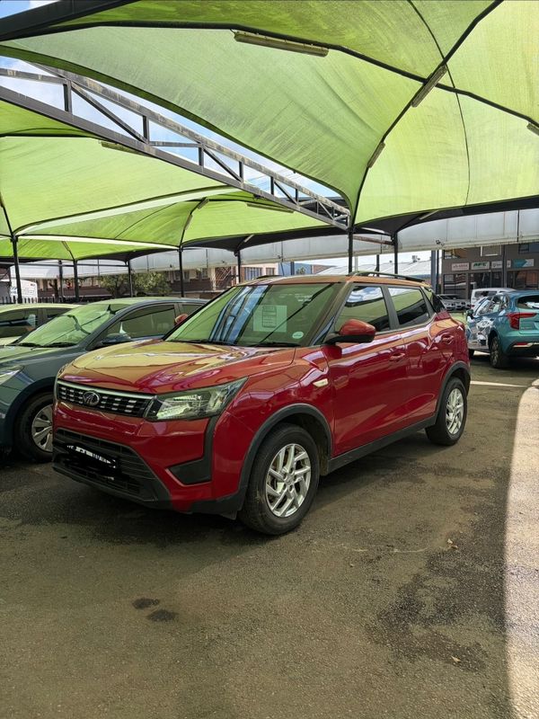 2022-Mahindra-XUV-300-12T-W6 image:8