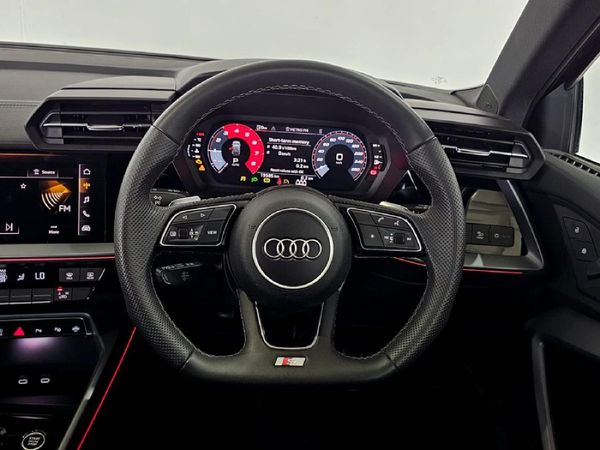 2025-Audi-A3-Sportback-35-TFSI-Auto image:25