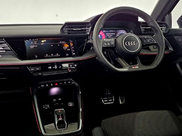 2025-Audi-A3-Sportback-35-TFSI-Auto image:28