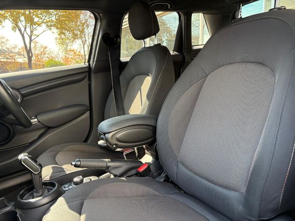 2023-MINI-Hatch-One-15T-5-dr-Auto image:9
