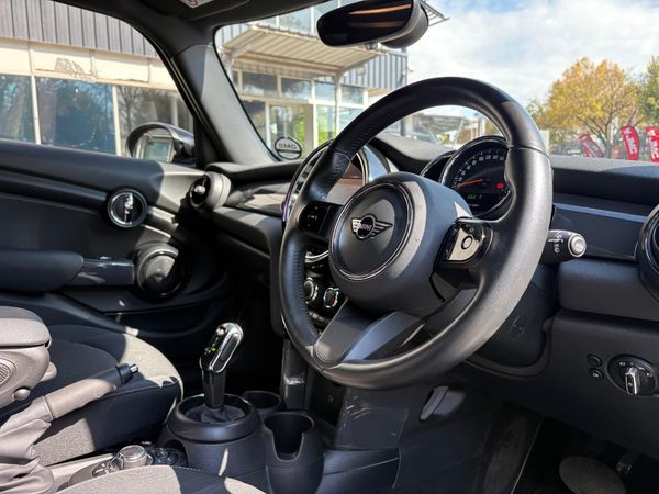 2023-MINI-Hatch-One-15T-5-dr-Auto image:10