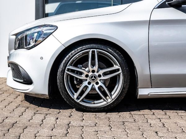 2018-Mercedes-Benz-CLA-200 image:20