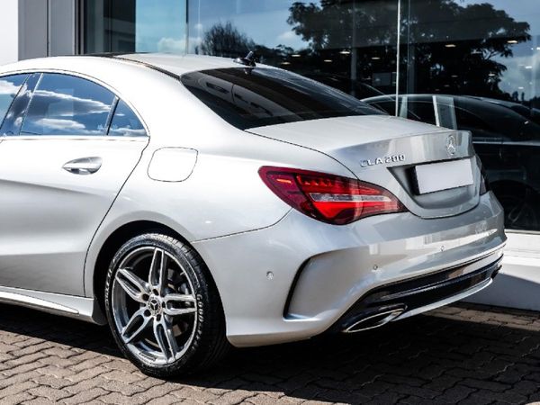 2018-Mercedes-Benz-CLA-200 image:2