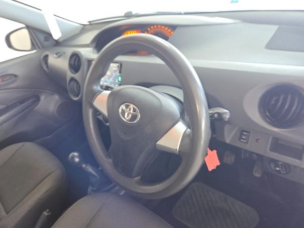 2019-Toyota-Etios-15-Xi-5-dr image:10