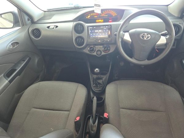 2019-Toyota-Etios-15-Xi-5-dr image:4
