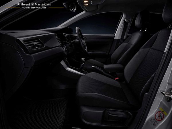 2025-Volkswagen-Polo-10-TSI-Life image:14