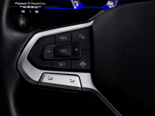 2025-Volkswagen-Polo-10-TSI-Life image:24