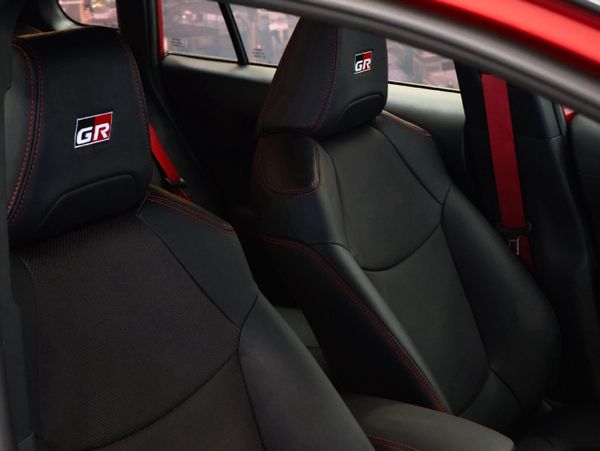 2026-Toyota-Corolla-Cross-18-GR-S image:6
